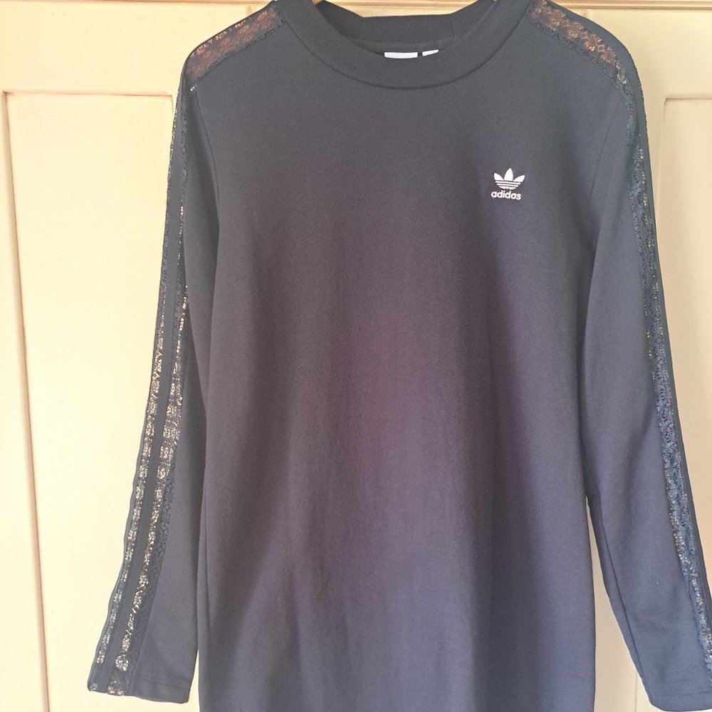 Adidas Black long sleeve t shirt dress with lace inset sleeves SzM